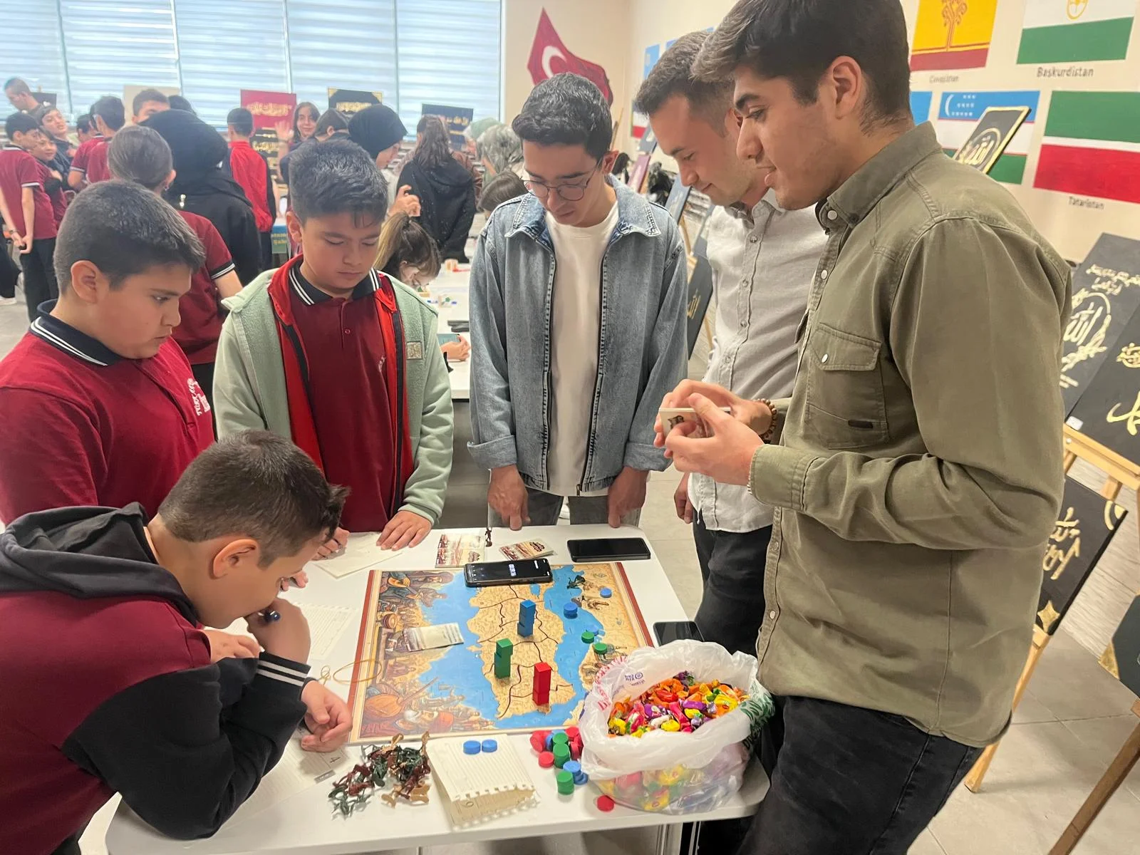 Fakültemiz İlköğretim Matematik Öğretmenliği Programı öğrencilerinden Türk Anadolu Vakfı İmam Hatip Ortaokuluna Anlamlı Ziyaret